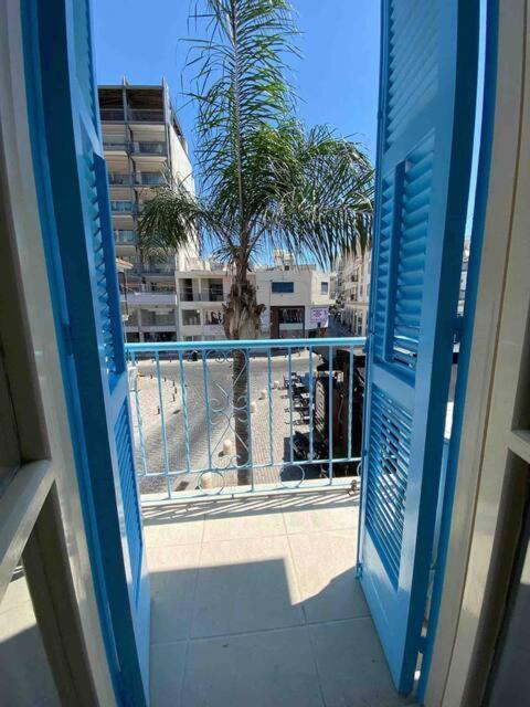 2 Bedroom Apt In Ermou 4 Minute Walk Beach Larnaca Luaran gambar