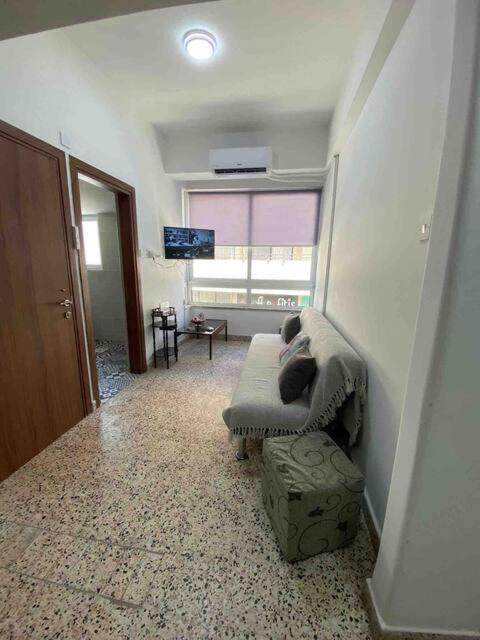 2 Bedroom Apt In Ermou 4 Minute Walk Beach Larnaca Luaran gambar