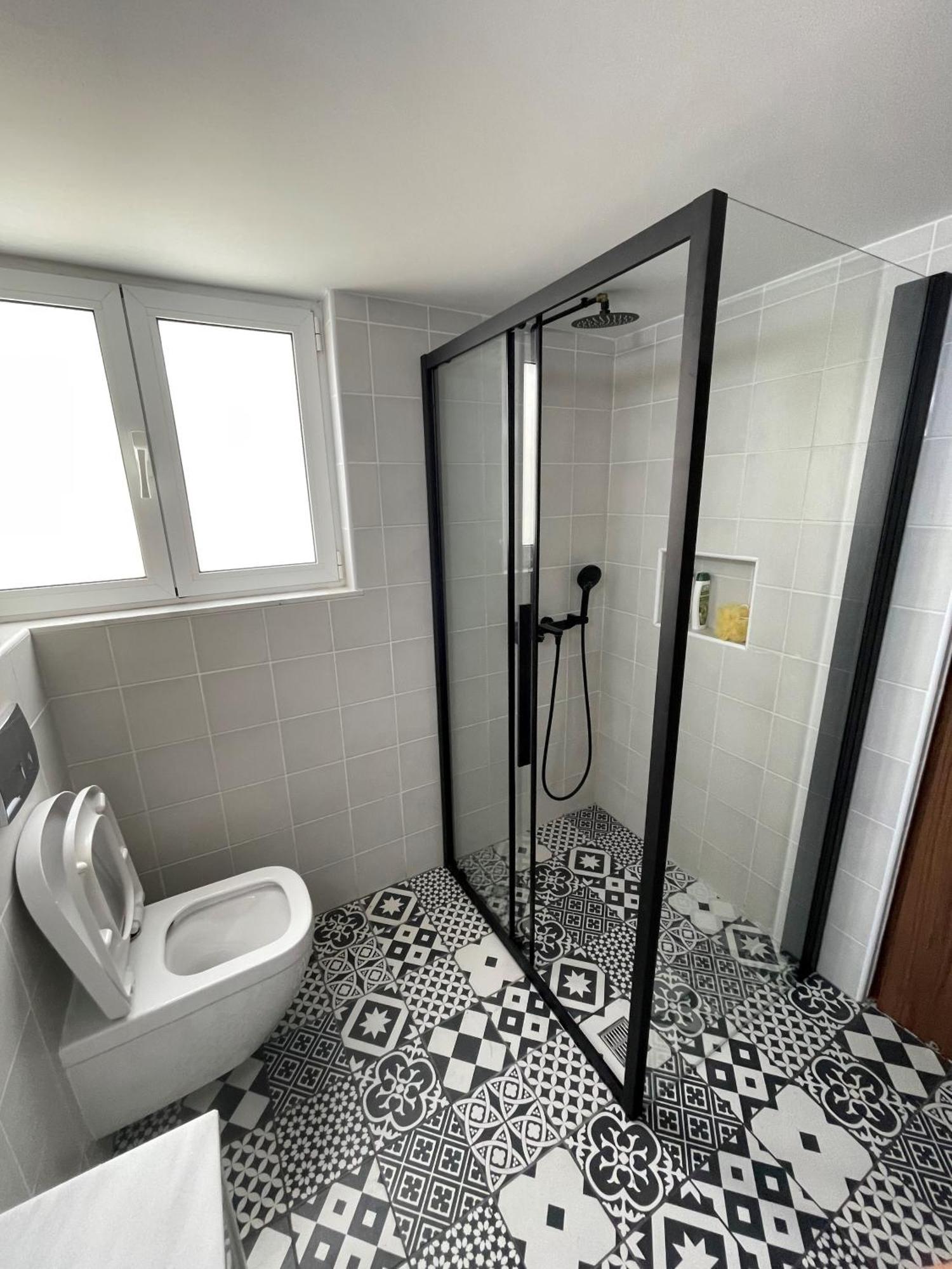2 Bedroom Apt In Ermou 4 Minute Walk Beach Larnaca Luaran gambar